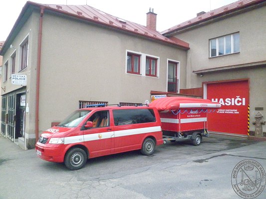 VW + člun