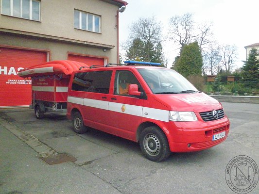 VW + člun